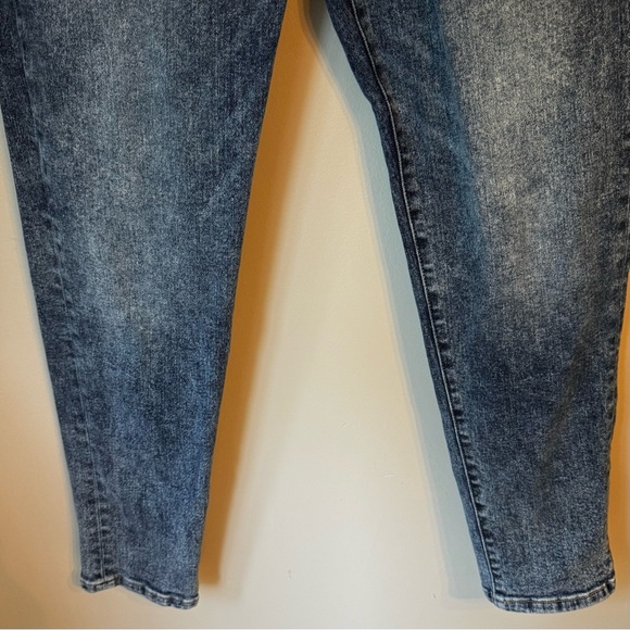 Kancan Signature Y2K High Rise Acid Wash Baggy Fit Tapered Leg Jeans Size 27 - Picture 5 of 7